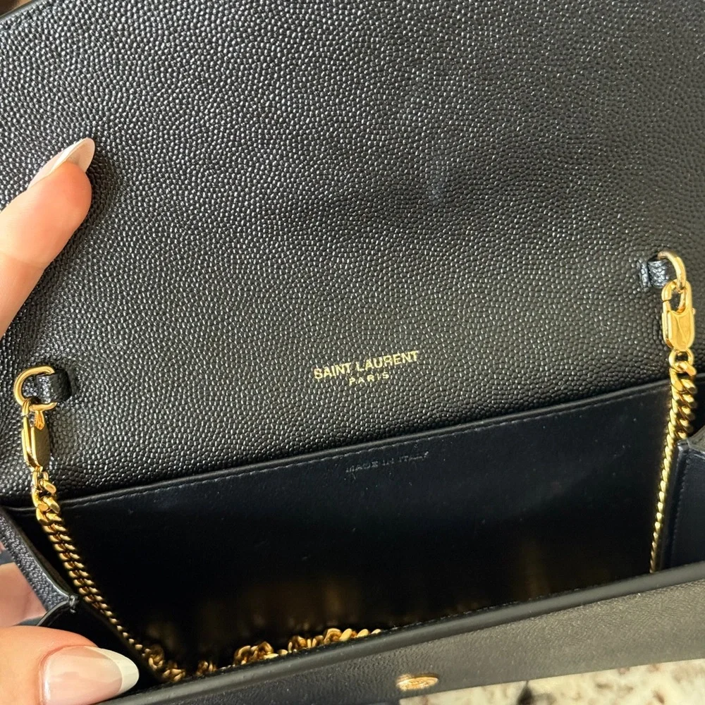 Yves Saint Laurent Uptown Wallet On Chain - Picture 4 of 7